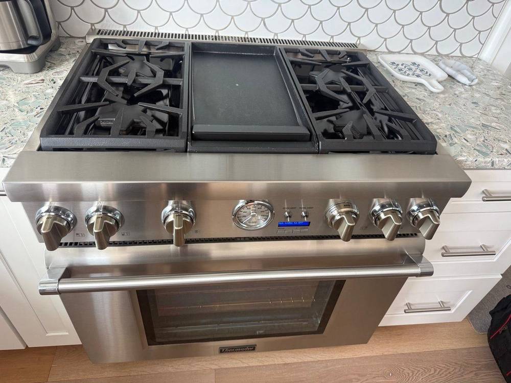 oven & range repair in Jacksonville, photo 1